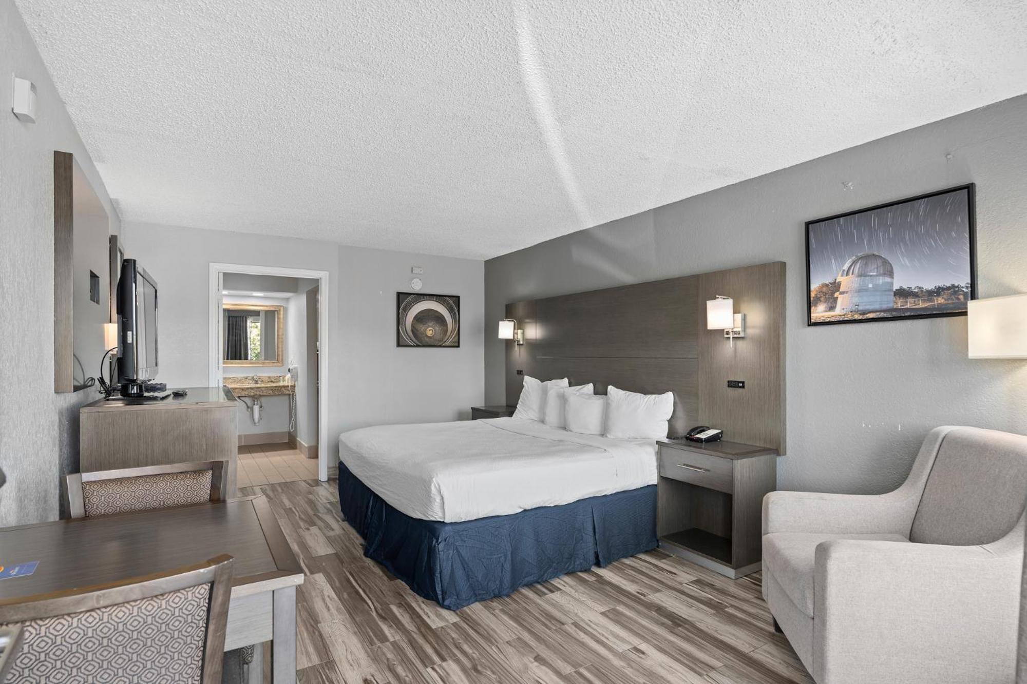 Hotel Baymont By Wyndham Orlando East Alafaya Zewnętrze zdjęcie