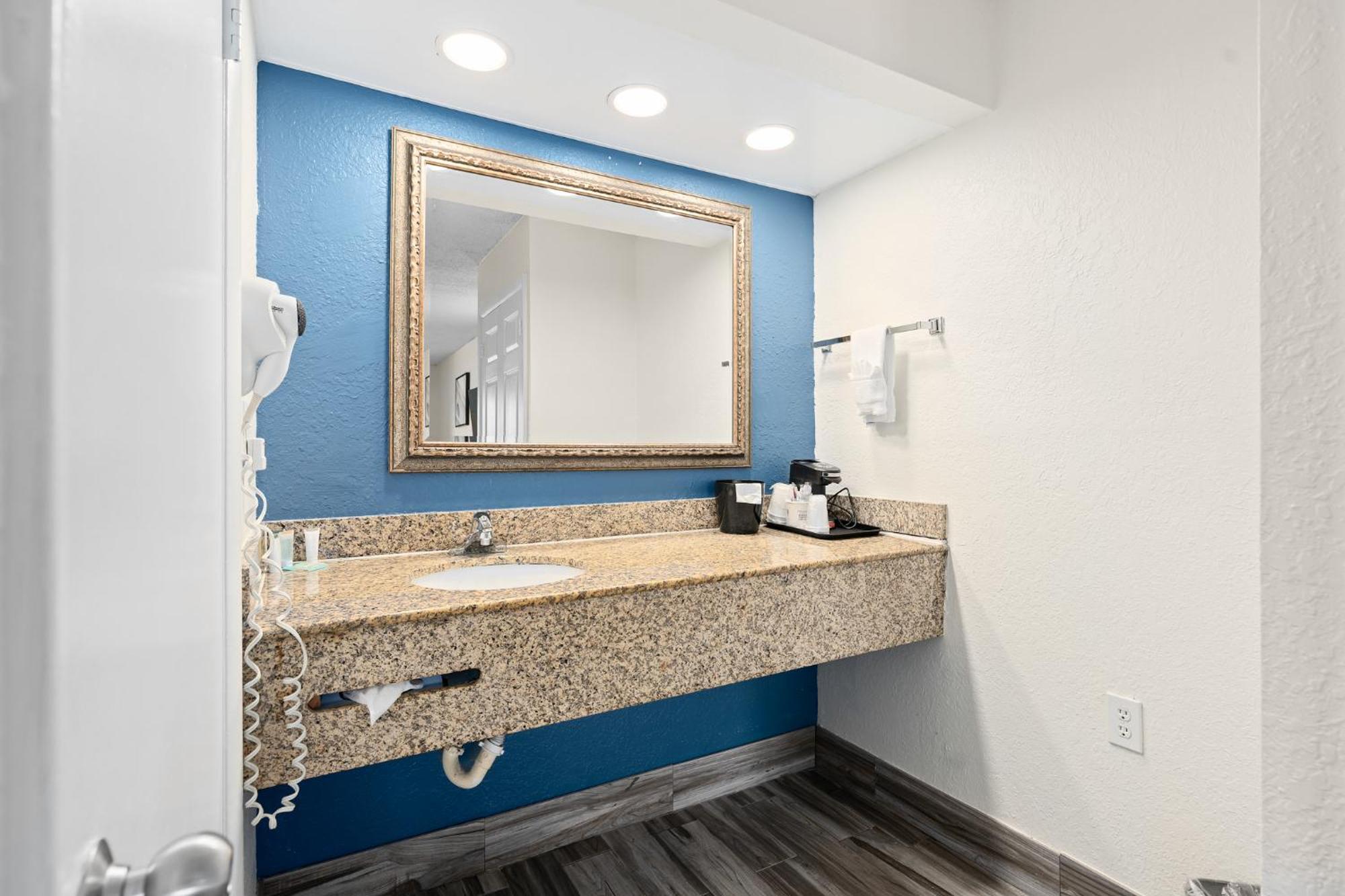 Hotel Baymont By Wyndham Orlando East Alafaya Zewnętrze zdjęcie